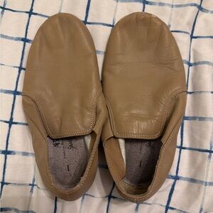 Kids Tan Leather Jazz Shoes Size 1 - Dancewear Essentials